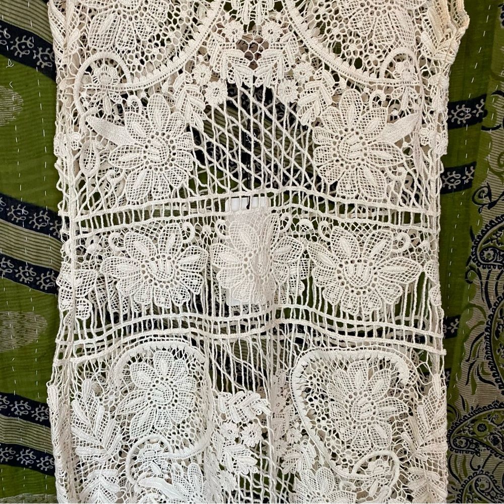 NWT For Love & Lemons Ivory Maldives Crochet Mini Dress/ Cover-Up Size Medium - Picture 6 of 15